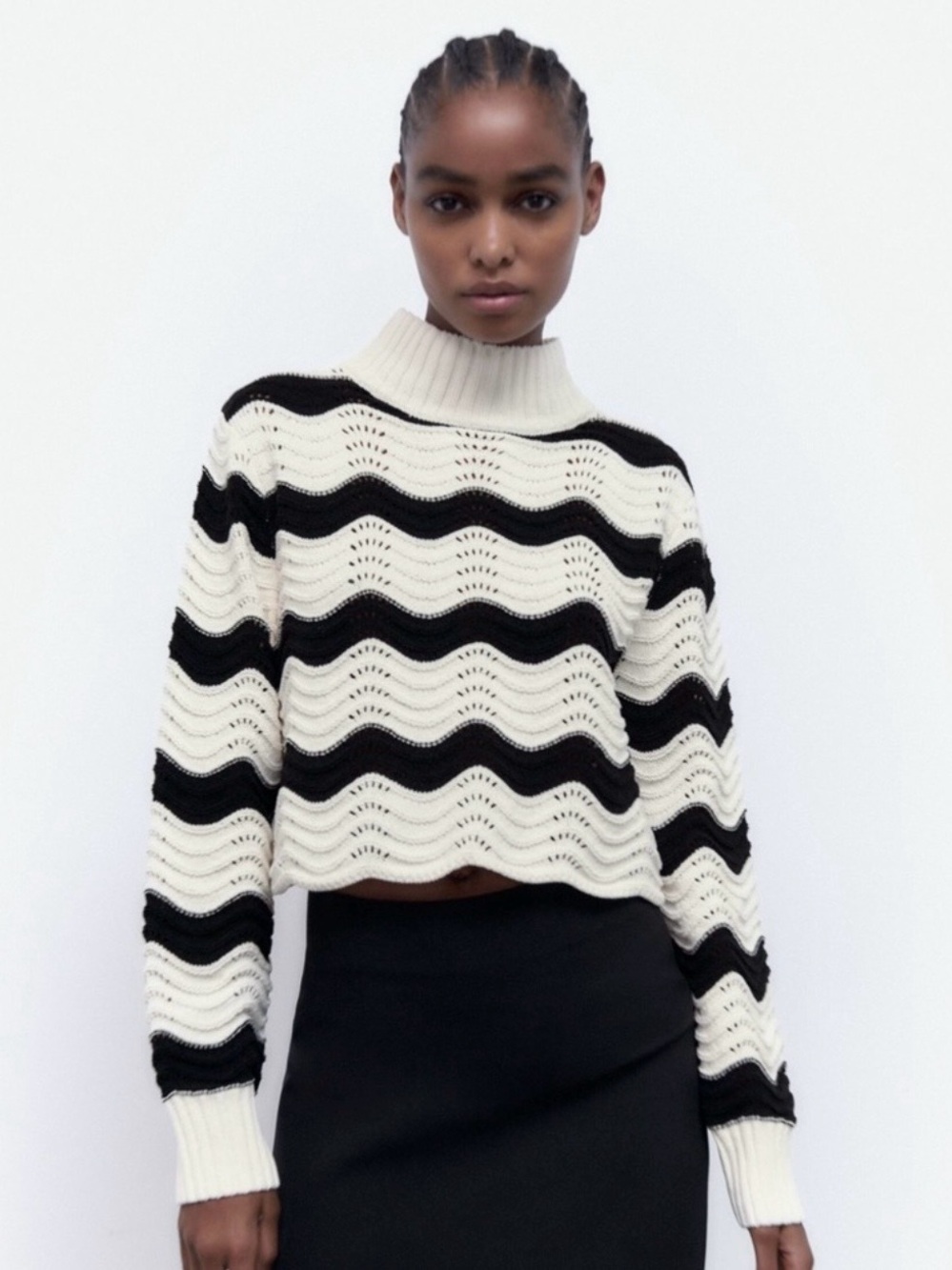 Zara Black White Wavy Stripe Pointelle Mock Neck Cropped Sweater Size Medium